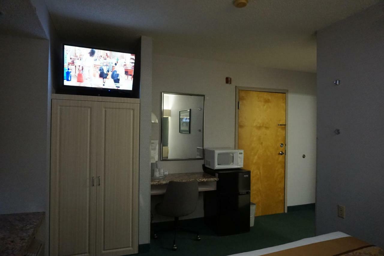 Centerway Hotel Buffalo Tonawanda Εξωτερικό φωτογραφία